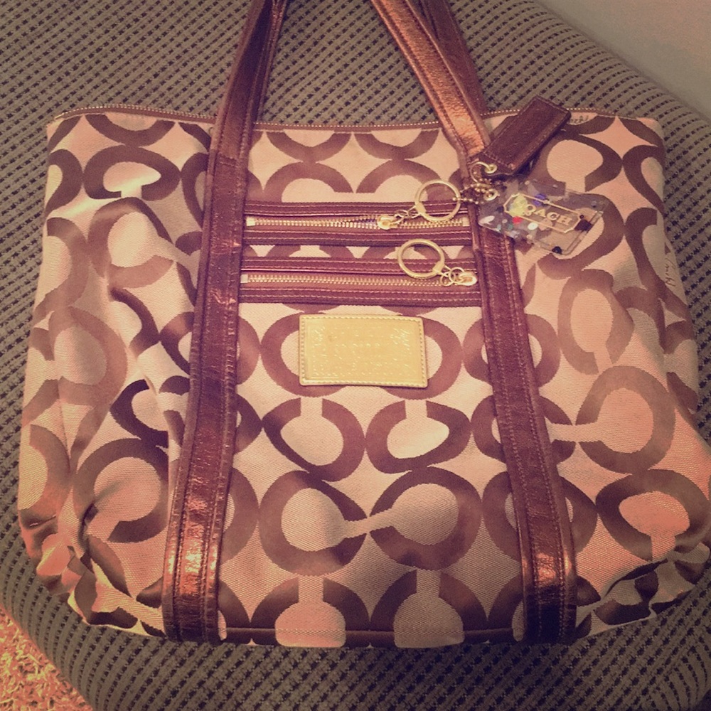 Coach Shoulder Bag